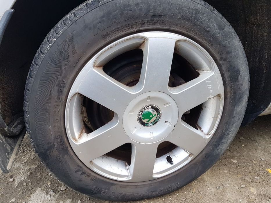 Set 4 Jante Aliaj R15 5x112 Skoda Octavia 2 2004 - 2013 205/55/16