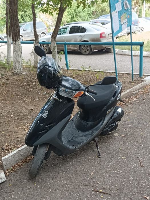 Скутер Honda Dio.