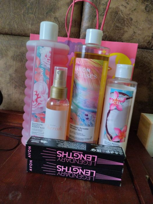 Продам касметику Эйвон