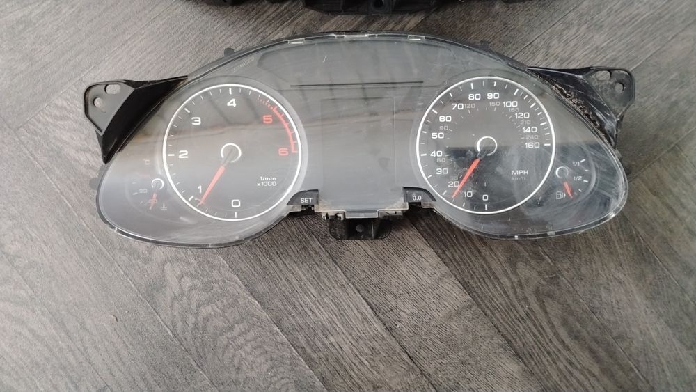 Табло ( километраж, скоростомер) Ауди а4 б8 б8.5 / Audi a4 b8 b8.5