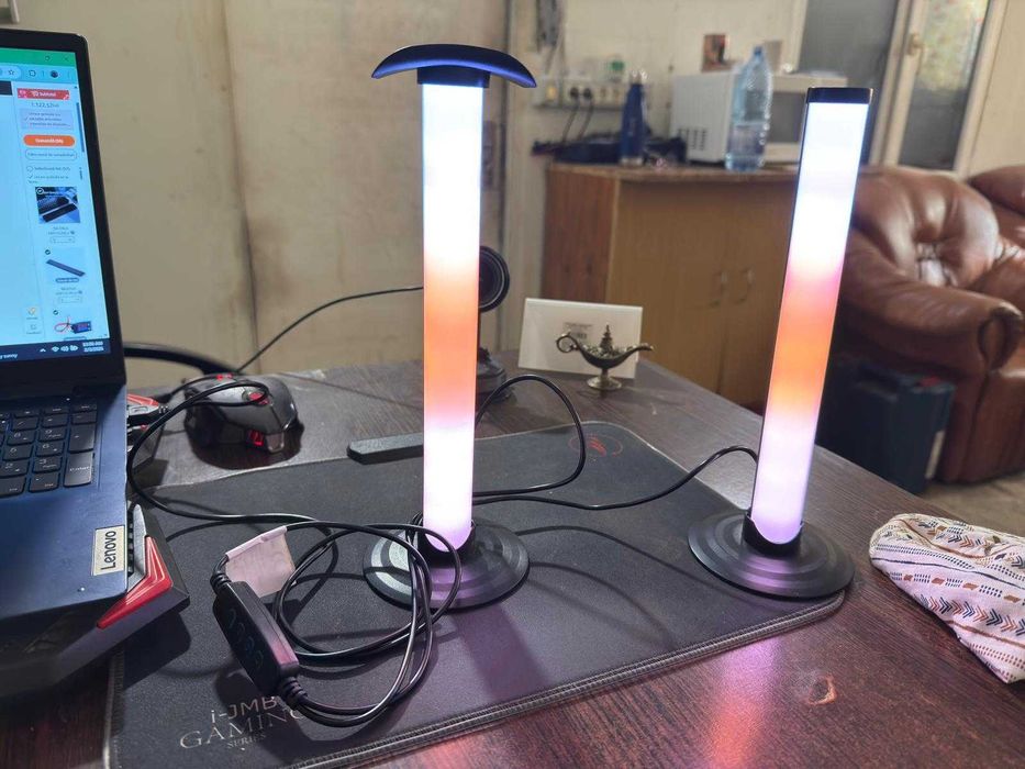 Suport Casti PC RGB 2 coloane + telecomanda