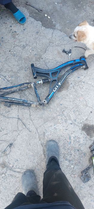 Продам рамы от велика