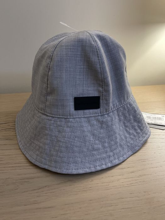 Pălărie EMPORIO ARMANI 100% originala, CERTILOGO, M si L