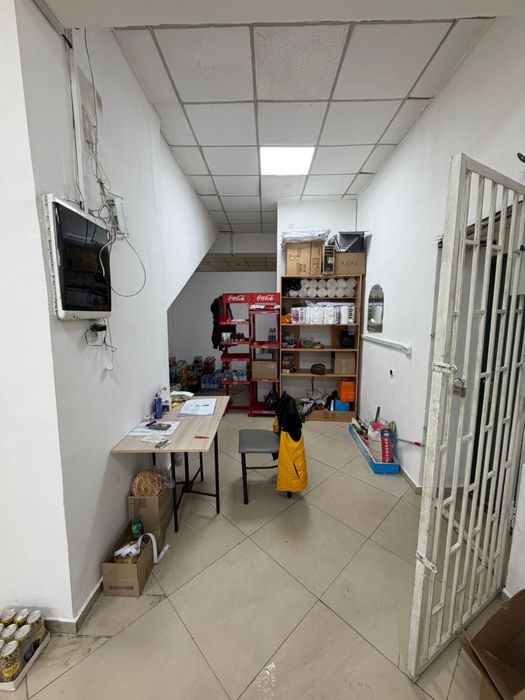 Сдам коммерческое помещение