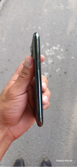 Iphone 11 PRO holati zo’r chaq chuqasi yo’q