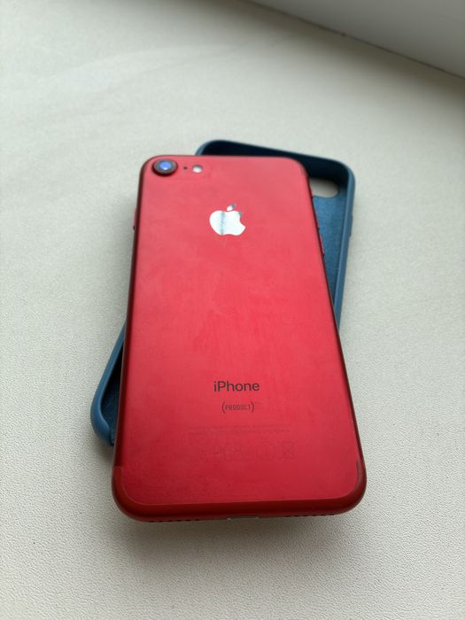 Продам iphone 7(128)