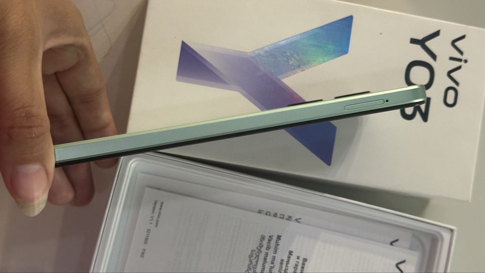 Продам новый Смартфон VIVO Y03