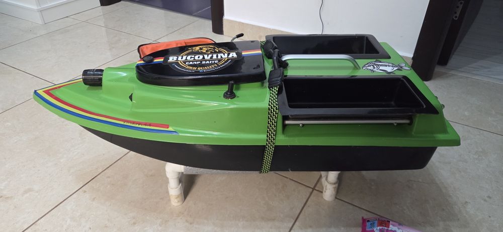 Navomodel coca fibra sticla