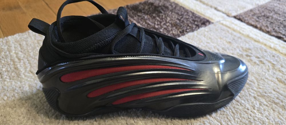 Маратонки Адидас баскетболни 46 2/3