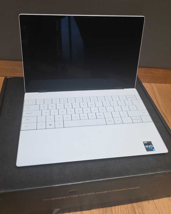 DELL XPS 13 Plus 9320 - 4K touch screen, 32GB RAM,  1 TB, гаранция