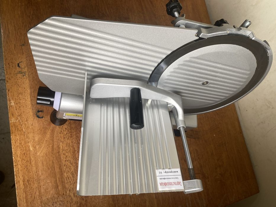 Большой мощьный слайсер