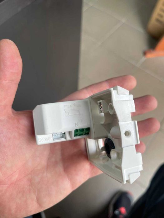 Senzor de mișcare Steinel sensIQ alb, 300°, acțiune 20 m, 2000 W