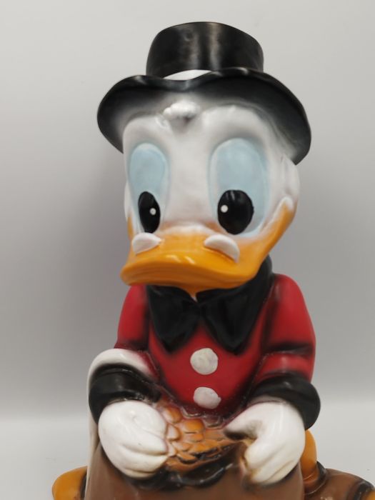 Рядка винтидж фигурка на г-н Скрудж Макдък от 60-те години на Дисни –