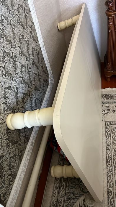 Стол ,орындықтар