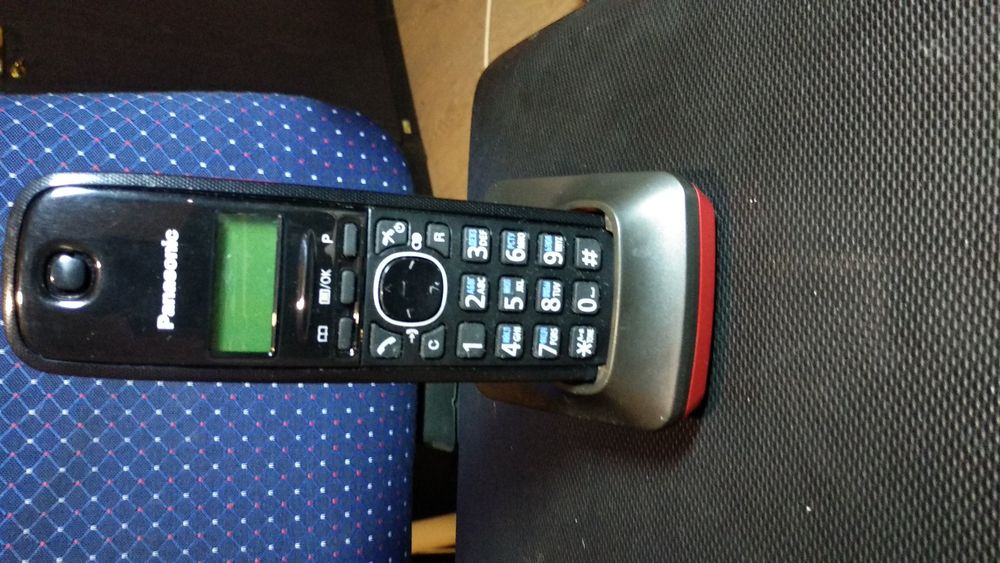 Продам телефон Panasonic.