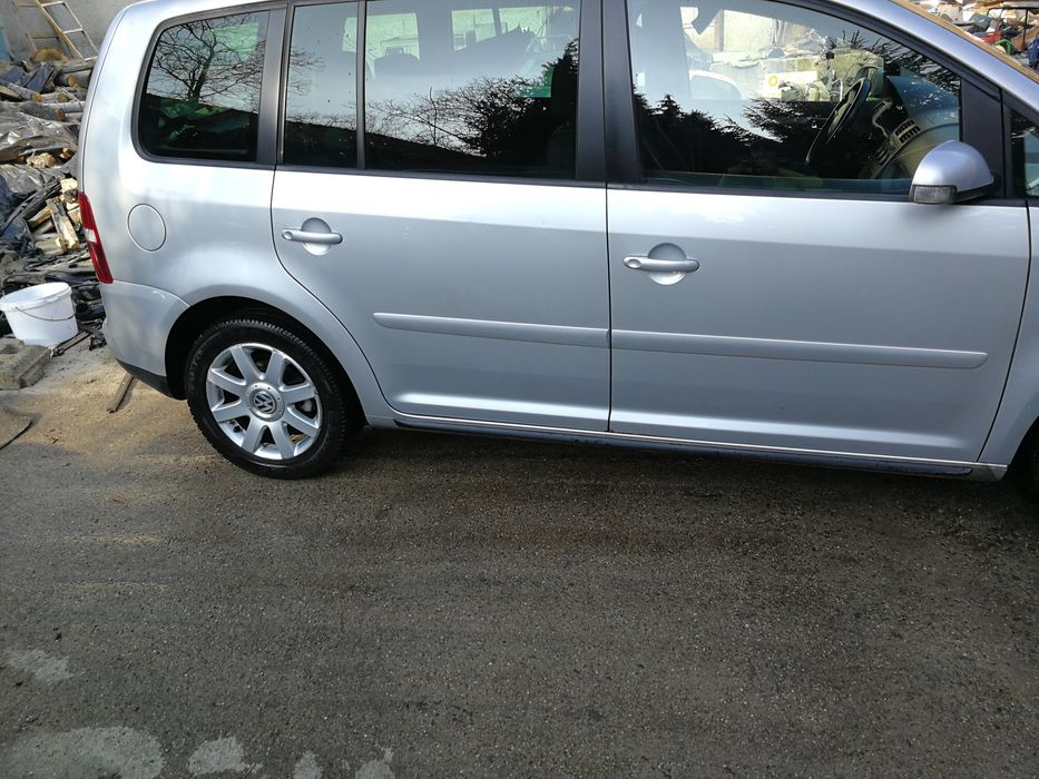 нa части VW Touran 1.6 FSI