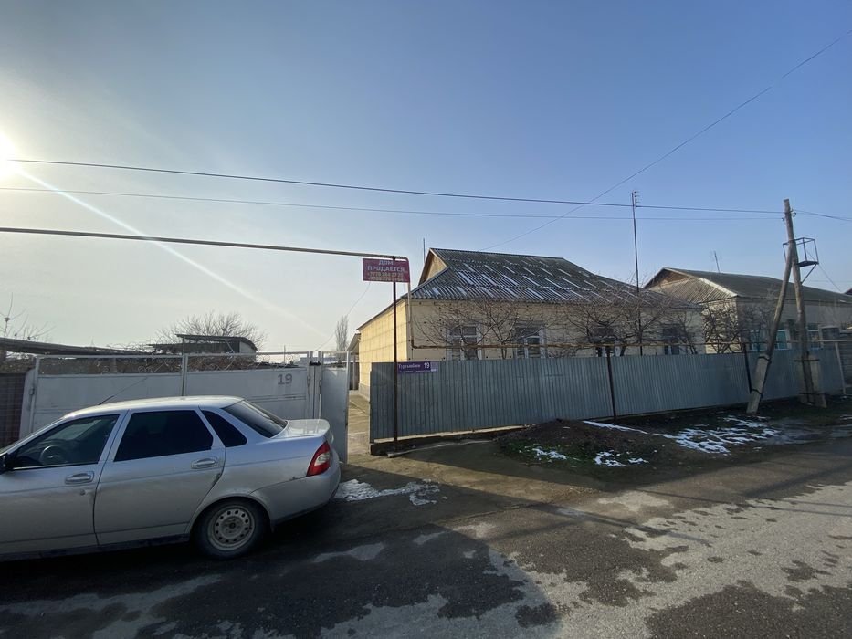 Үй сатылады Мырзакентте.