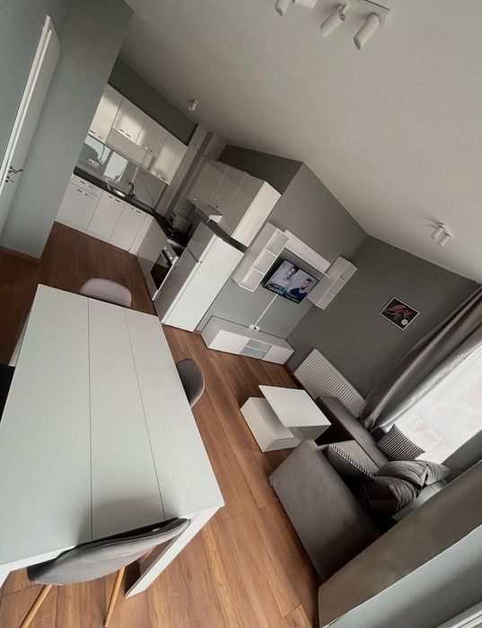 Отдавам под наем двустаен апартамент в ж.к. Връбница 2.