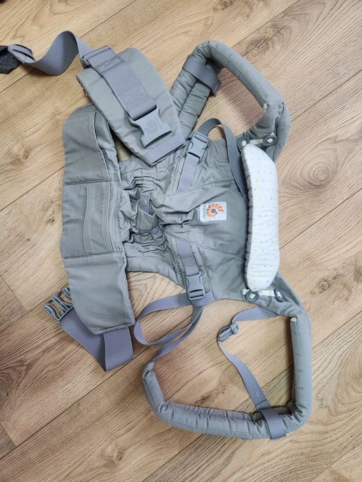 Marsupiu Ergobaby ADAPT