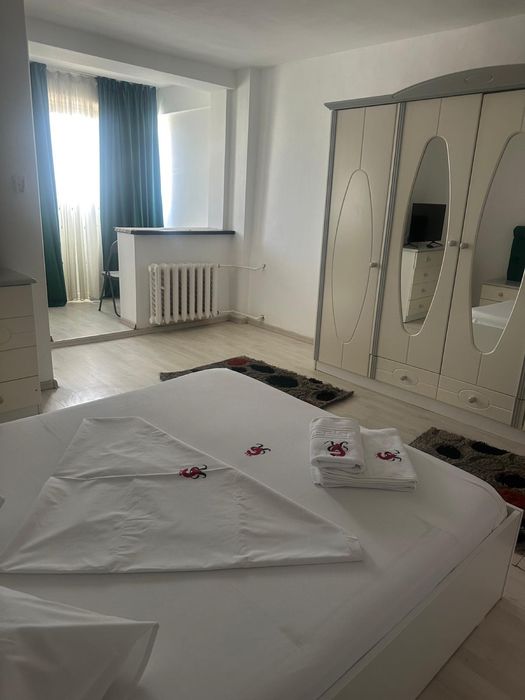 Garsoniera ,zona centrala in regim hotelier