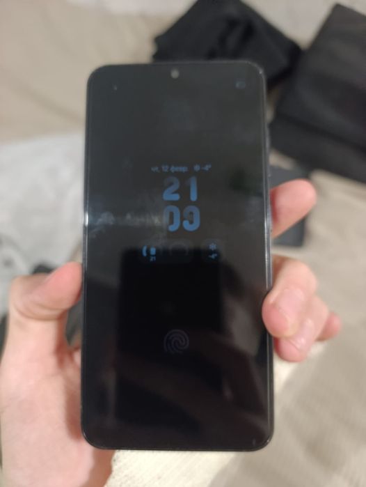 Обменяю самсунг с23