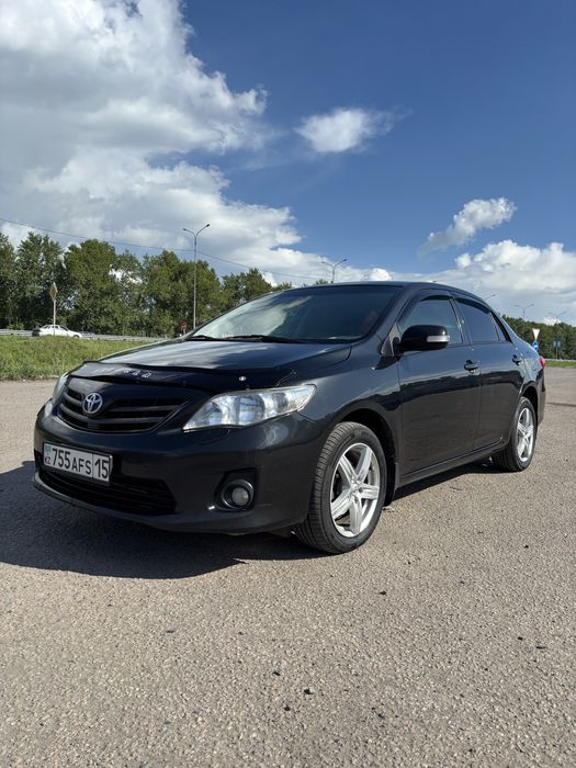TOYOTA Corolla 2011 год