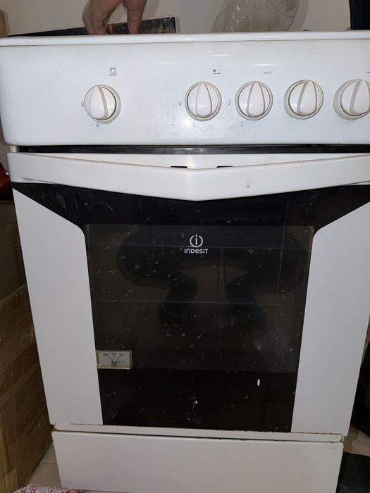 Газовая плита indesit