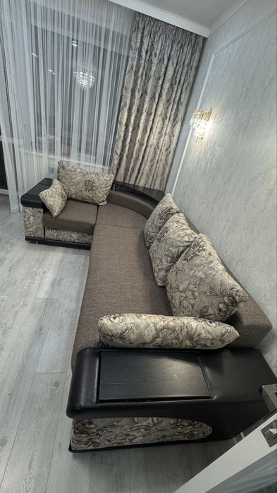 Диван в отличном состоянии