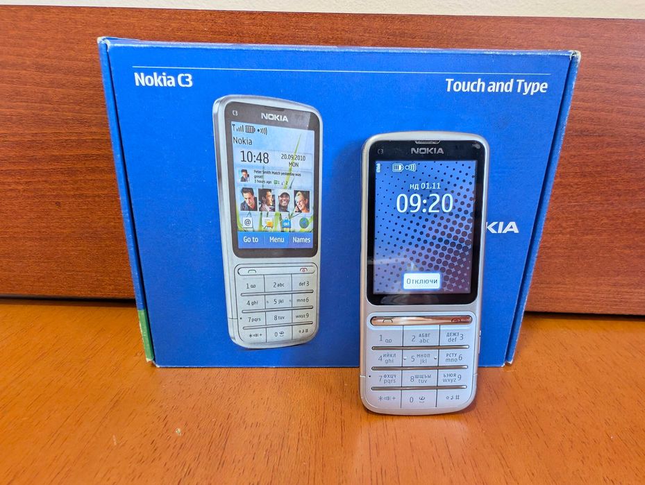 Nokia C3-01 Touch and Type, отлично състояние, сребърен, 5 MP камера, USB порт