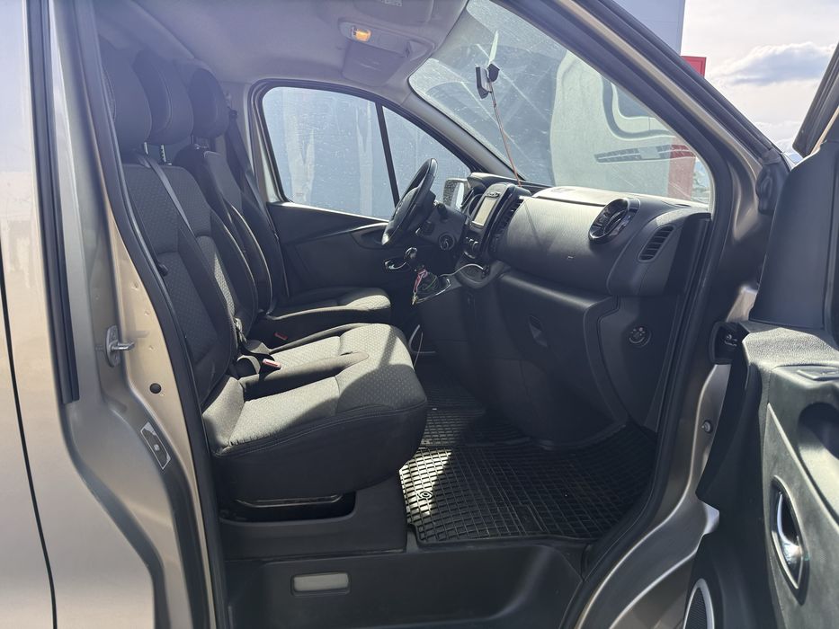 OPEL Vivaro 2018 — imagine 5