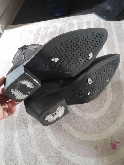 Botine nr 37 ca noi