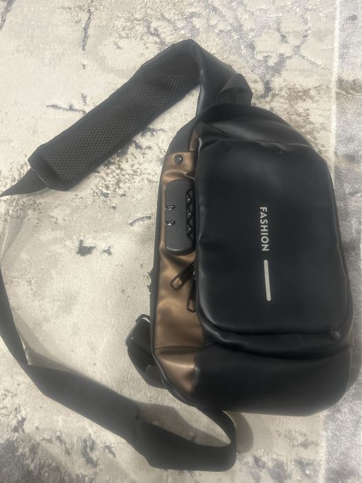 Мужская сумка через плечо (слинг) Fashion