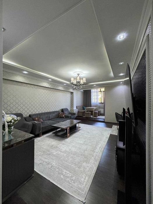 Квартира 3 комнатная Центр Ц4 Алайский Рынок Метро рядом