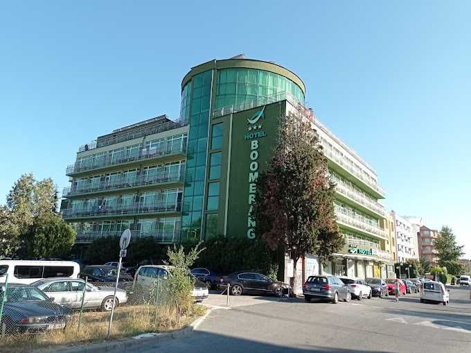 Продава се Хотел в к.к. Слънчев бряг - 5300 кв.м за 337 €/кв.м - Снимка #2