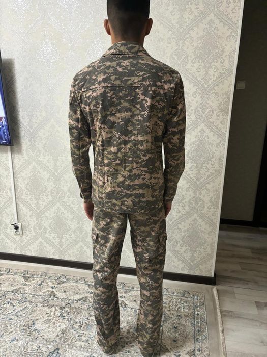 Военная форма.