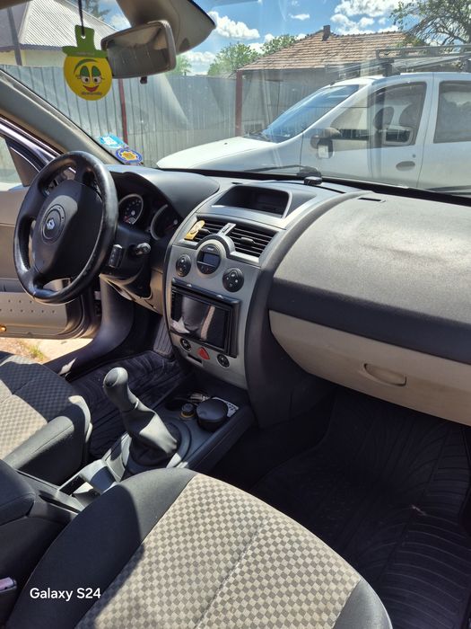 RENAULT Megane 2005 — imagine 3