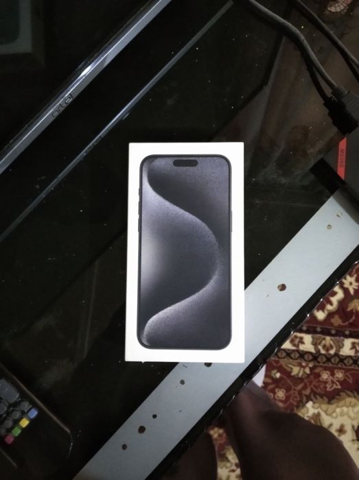 Srochno sotiladi Iphone 15 pro max 256