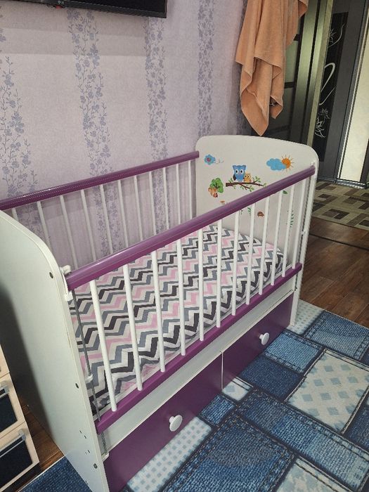 Детская кроватка