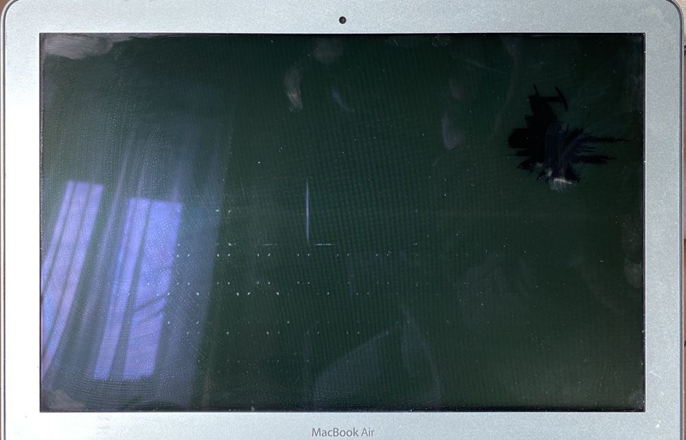 MacBook Air на запчасти
