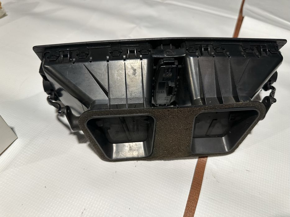 Барче и средна духалка BMW 1/E87