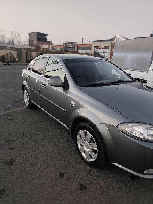 Lacetti,Gentra 2016