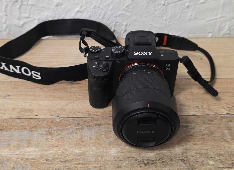 Aparat Foto Sony Alpha 7 III, Obiectiv FE 28-70mm - KLI Amanet