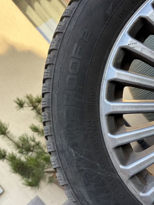 Vand roti complete Ford 16 cu anvelope de iarna aproape noi