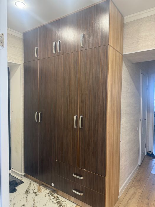 Диван в хорошем состоянии