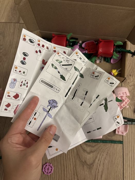 Продам лего цветы