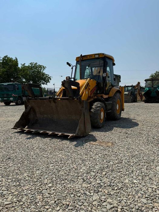 Vand Buldoexcavator JCB 2006