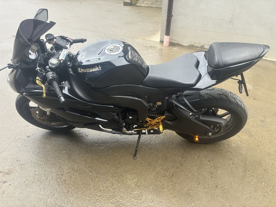 Kawaski ninja ZX6R 2009