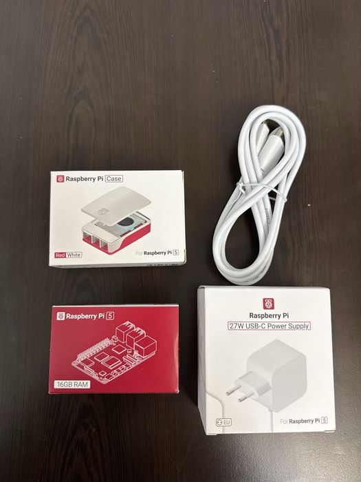 Raspberry Pi 5, 16GB RAM, Starter Kit