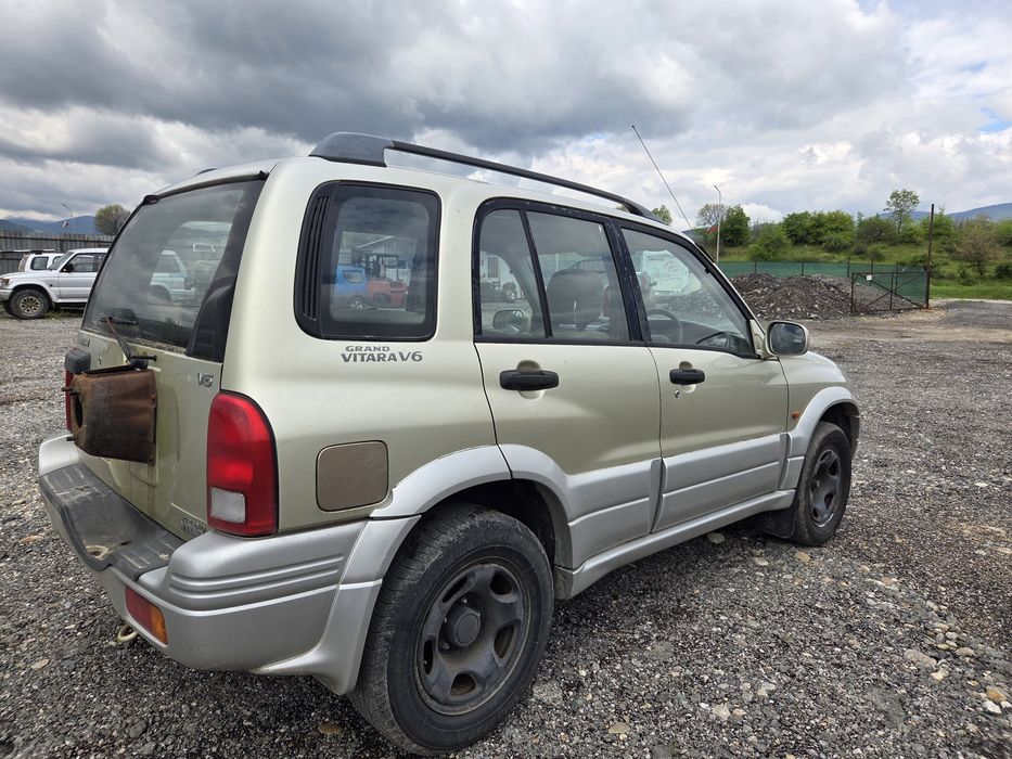 Сузуки Гранд Витара  2.5
