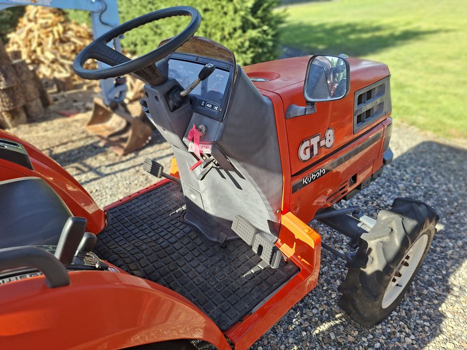 Tractor japonez kubota GT8  4 pistoane 4x4